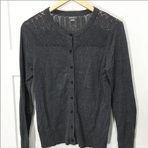 EDDIE Bauer grey cardigan with crochet shoulder detail size small